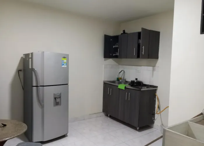 Aparta-Estudio Amoblado En Medellin, Campo Valdes
